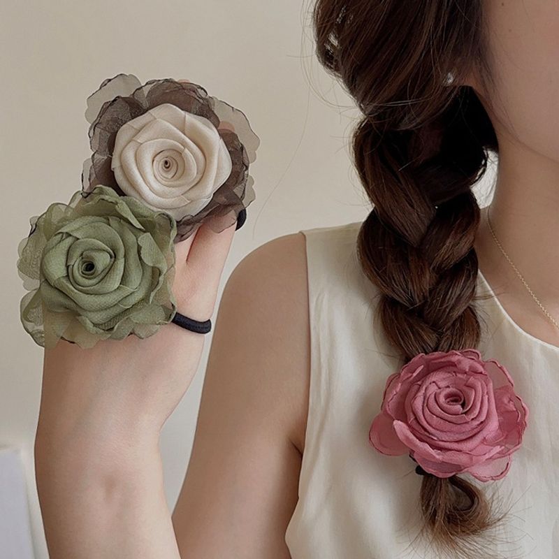 Leatherwork Pony - 1pc Dried Rose Blossoms Head Rope
